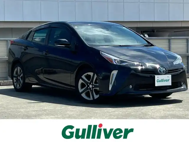 トヨタ プリウス Sツーリングセレクション 静岡県 2020(令2)年 5.7万km アティチュードブラックマイカ ワンオーナー/純正SDナビ（NSZT-W68T）/　CD/DVD/SD/BT/AM/FM/フルセグTV/バックカメラ/トヨタセーフティセンス/レーダークルーズコントロール/黒合皮シート/前席シートヒーター/AC100V/1500W電源/ビルトインETC/純正フロアマット/純正ドアバイザー/電動格納ミラー/LEDヘッドライト/オートハイビーム/スマートキー×２