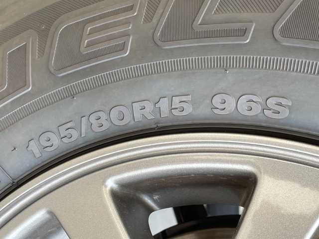 スズキ ジムニー ノマド FC 愛知県 2025(令7)年 0.1千km 白 登録済未使用車/スズキセーフティサポート/レーダークルーズコントロール/シートヒーター/純正アルミホイール/４ＷＤ/LEDヘッドライト/レーンキープアシスト/オートマチックハイビーム/衝突軽減システム/ステアリングスイッチ/スマートキー/プッシュスタート