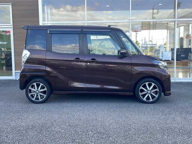 日産 デイズ ルークス ハイウェイスターX Gパッケージ 岐阜県 2018(平30)年 4.9万km モカブラウンP 禁煙車/純正ナビ/アラウンドビューモニター/エマージェンシーブレーキ/両側パワースライドドア/オートライト/フォグランプ/LEDヘッドライト/純正アルミホイール/ETC/ステアリングリモコン/プッシュスタート/インテリジェントキー/スペアキー/サーキュレーター/背面テーブル