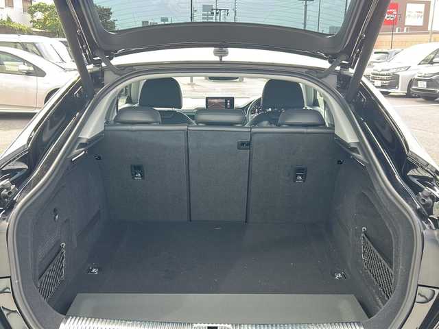 アウディ Ａ５ SB 45TFSIクワトロ スポーツ 岐阜県 2018(平30)年 2.3万km 黒 純正ディスプレイオーディオ　/ＥＴＣ２．０　/バックカメラ　/ドライブレコーダー　/衝突軽減システム　/盗難防止装置　/レーンキープアシスト　/横滑り防止装置　/前後コーナーセンサー　/シートヒーター　/レザーシート/パワーシート/ＬＥＤヘッドライト/オートライト/プッシュスタート/スマートキー/純正18インチアルミホイール/純正フロアマット