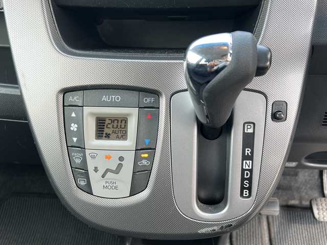 ダイハツ ムーヴ カスタム RS 福島県 2013(平25)年 8.2万km ブラックマイカメタリック メモリーナビ フルセグTV Bluetooth CD/DVD再生 バックカメラ ETC スマートキー HIDヘッドライト オートライト フォグランプ MOMOステアリング