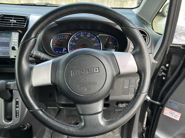 ダイハツ ムーヴ カスタム RS 福島県 2013(平25)年 8.2万km ブラックマイカメタリック メモリーナビ フルセグTV Bluetooth CD/DVD再生 バックカメラ ETC スマートキー HIDヘッドライト オートライト フォグランプ MOMOステアリング