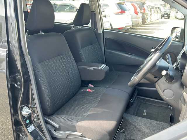 ダイハツ ムーヴ カスタム RS 福島県 2013(平25)年 8.2万km ブラックマイカメタリック メモリーナビ フルセグTV Bluetooth CD/DVD再生 バックカメラ ETC スマートキー HIDヘッドライト オートライト フォグランプ MOMOステアリング