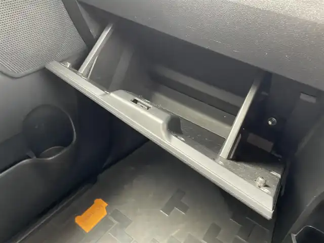 ダイハツ ウェイク L SA 大阪府 2015(平27)年 11.3万km プラムブラウンクリスタルマイカ (株)IDOMが運営する【じしゃロン東大阪店】の自社ローン対象車両になります。こちらは現金ご利用時の価格です。/自社ローンご希望の方は別途その旨お申付け下さい。/スマートアシスト/フリップダウンモニター/純正ナビ/【フルセグＴＶ/Ｂｌｕｅｔｏｏｔｈ/CD/DVD】/バックカメラ/ＥＴＣ/片側パワースライドドア/ベンチシート/オートエアコン/ＡＢＳ/横滑り防止機能/衝突被害軽減システム/オートライト/LEDライト/取説＆保証書