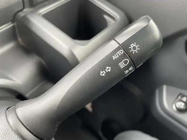 ダイハツ ウェイク L SA 大阪府 2015(平27)年 11.3万km プラムブラウンクリスタルマイカ (株)IDOMが運営する【じしゃロン東大阪店】の自社ローン対象車両になります。こちらは現金ご利用時の価格です。/自社ローンご希望の方は別途その旨お申付け下さい。/スマートアシスト/フリップダウンモニター/純正ナビ/【フルセグＴＶ/Ｂｌｕｅｔｏｏｔｈ/CD/DVD】/バックカメラ/ＥＴＣ/片側パワースライドドア/ベンチシート/オートエアコン/ＡＢＳ/横滑り防止機能/衝突被害軽減システム/オートライト/LEDライト/取説＆保証書