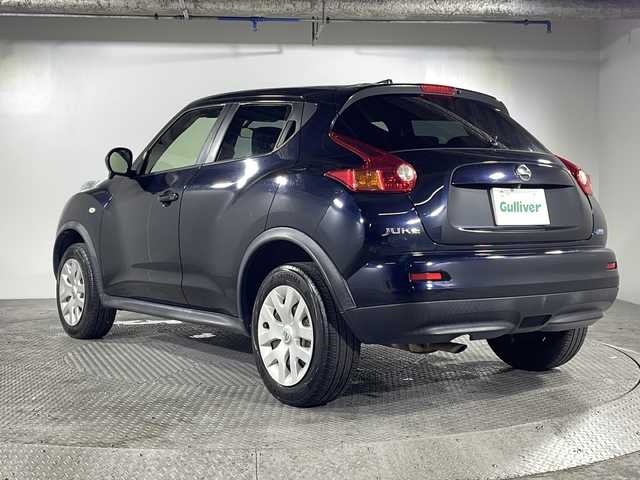 日産 ジューク 15RX タイプV 沖縄県 2012(平24)年 12.4万km サファイアブラック 禁煙車/純正ナビ/(CD/DVD/AM/FM/ワンセグTV)/バックカメラ/ETC/電動格納ウインカーミラー/オートライト/ヘッドライトレベライザー/スマートキー/スペアキー/純正フロアマット