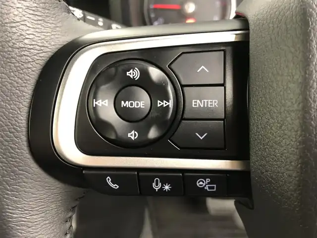 ダイハツ タフト G クロムベンチャー 愛知県 2024(令6)年 0.3万km クロムグレーメタリック ９インチディスプレイオーディオ　/（Aｐｐｌｅ　CａｒPｌａｙ／Aｎｄｒｏｉｄ　Aｕｔｏ）/アラウンドビューモニター　/ガラスルーフ　/シートヒーター　/ＨＤＭＩ／ＵＳＢ　/ＥＴＣ　/電子パーキング　/オートホールド　/ルーフレール　/ＬＥＤライト　/スマートキー　/フロアマット