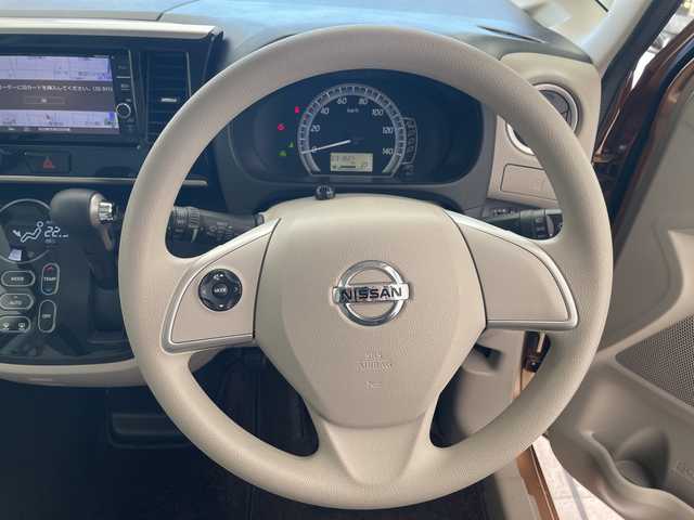 日産 デイズ ルークス X 愛知県 2019(平31)年 3.2万km ピンクゴールドM 純正ナビ/全方位カメラ/片側パワースライド/バックカメラ/コーナーセンサー/ETC/衝突軽減システム/フルセグ/CD DVD/Bluetooth/ステアリングスイッチ/スマートキー/プッシュスタート