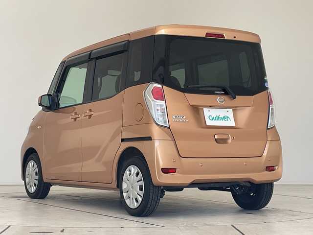 日産 デイズ ルークス X 愛知県 2019(平31)年 3.2万km ピンクゴールドM 純正ナビ/全方位カメラ/片側パワースライド/バックカメラ/コーナーセンサー/ETC/衝突軽減システム/フルセグ/CD DVD/Bluetooth/ステアリングスイッチ/スマートキー/プッシュスタート