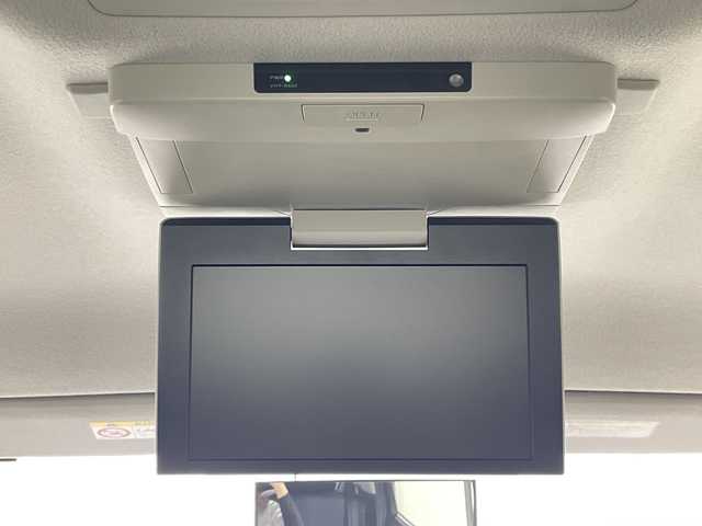 トヨタ ヴォクシー ZS 神奈川県 2014(平26)年 6.7万km ブラック 純正７型SDナビゲーション【NSZN-W64T】/純正リアエンターテーメント【後席モニター】/両側電動スライドドア【サンシェード】/フルセグ　CD DVD　AM FM Bluetooth　HDMI　SDREC　USB/アイドリングストップ/革巻きステアリング/ステアリングスイッチ【オーディオ】/社外前方ドライブレコーダー/ビルトインETC/プッシュスタート/スマートキー/LEDヘッドランプ/オートライト/フロントフォグランプ/純正16インチアルミホイール/純正サイドシル　リアスポイラー/電格ウインカーミラー