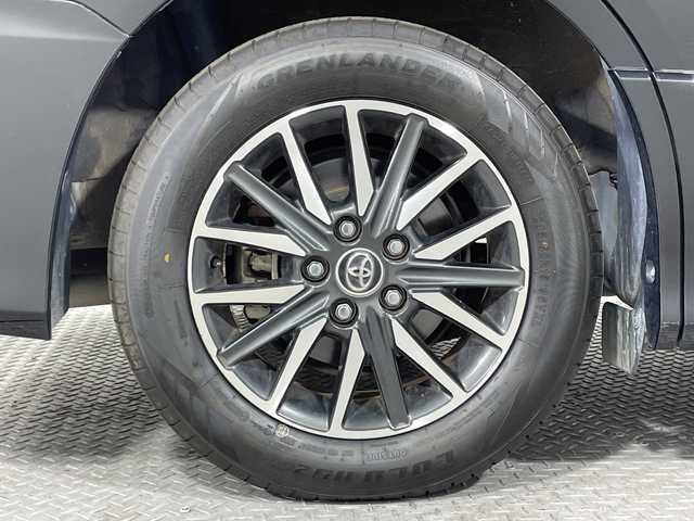 トヨタ ヴォクシー ZS 神奈川県 2014(平26)年 6.7万km ブラック 純正７型SDナビゲーション【NSZN-W64T】/純正リアエンターテーメント【後席モニター】/両側電動スライドドア【サンシェード】/フルセグ　CD DVD　AM FM Bluetooth　HDMI　SDREC　USB/アイドリングストップ/革巻きステアリング/ステアリングスイッチ【オーディオ】/社外前方ドライブレコーダー/ビルトインETC/プッシュスタート/スマートキー/LEDヘッドランプ/オートライト/フロントフォグランプ/純正16インチアルミホイール/純正サイドシル　リアスポイラー/電格ウインカーミラー