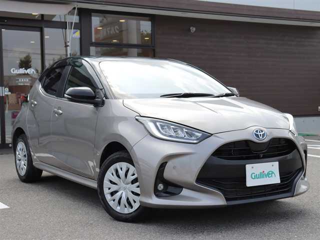 トヨタ ヤリス ハイブリッド Z 福島県 2021(令3)年 8.2万km ブラック/アバンギャルドブロンズメタリック  ワ ン オ ー ナ ー/ 4      W      D/ 純 正 デ ィ ス プ レ イ オ ー デ ィ オ/ 純 正 フ ル セ グ T V/ 全 方 位 カ メ ラ/ 純 正 Ｅ T C/ レ ー ダ ー ク ル ー ズ コ ン ト ロ ー ル/ 前 左 右 シ ー ト ヒ ー タ ー/ ス マ ー ト キ ー/ ト ヨ タ セ ー フ テ ィ/ 純 正 L E D ヘ ッ ド ラ イ ト/ 純 正 フ ォ グ ラ ン プ/ フ ロ ン ト ガ ラ ス 熱 線/ 新　車　保　証　書/ 取　扱　説　明　書/ R7年車検時記録簿有