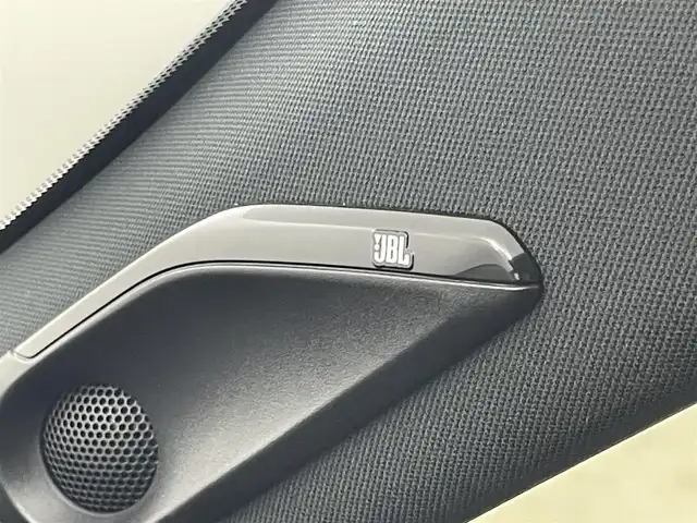 トヨタ ハリアー Z レザーパッケージ 福岡県 2020(令2)年 2.1万km プレシャスブラックパール モデリスタエアロ　/純正１２．３型ＤＡナビ/フルセグTV　/全方位カメラ　/ＪＢＬプレミアムサウンド　/ワイヤレス充電　/デジタルインナーミラー　/前後ドライブレコーダー　/ビルトインETC２．０　/トヨタセーフティセンス　/レーダークルーズコントロール　/コーナーセンサー　/衝突軽減ブレーキ　/レーンキープ　/アクセル踏み間違い防止　/ブラインドスポットモニター　/ヘッドアップディスプレイ　/シートベンチレーション／ヒーター　/ステアリングヒーター　/シートメモリー付きパワーシート　/パワーバックドア　/ＬＥＤヘッドライト