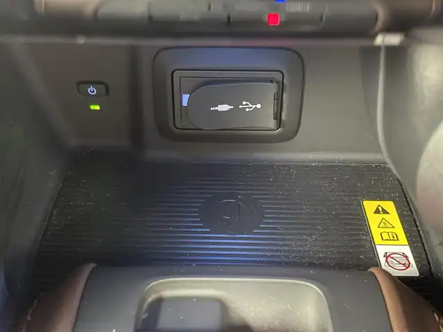 トヨタ ハリアー Z レザーパッケージ 福岡県 2020(令2)年 2.1万km プレシャスブラックパール モデリスタエアロ　/純正１２．３型ＤＡナビ/フルセグTV　/全方位カメラ　/ＪＢＬプレミアムサウンド　/ワイヤレス充電　/デジタルインナーミラー　/前後ドライブレコーダー　/ビルトインETC２．０　/トヨタセーフティセンス　/レーダークルーズコントロール　/コーナーセンサー　/衝突軽減ブレーキ　/レーンキープ　/アクセル踏み間違い防止　/ブラインドスポットモニター　/ヘッドアップディスプレイ　/シートベンチレーション／ヒーター　/ステアリングヒーター　/シートメモリー付きパワーシート　/パワーバックドア　/ＬＥＤヘッドライト