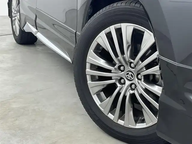 トヨタ ハリアー Z レザーパッケージ 福岡県 2020(令2)年 2.1万km プレシャスブラックパール モデリスタエアロ　/純正１２．３型ＤＡナビ/フルセグTV　/全方位カメラ　/ＪＢＬプレミアムサウンド　/ワイヤレス充電　/デジタルインナーミラー　/前後ドライブレコーダー　/ビルトインETC２．０　/トヨタセーフティセンス　/レーダークルーズコントロール　/コーナーセンサー　/衝突軽減ブレーキ　/レーンキープ　/アクセル踏み間違い防止　/ブラインドスポットモニター　/ヘッドアップディスプレイ　/シートベンチレーション／ヒーター　/ステアリングヒーター　/シートメモリー付きパワーシート　/パワーバックドア　/ＬＥＤヘッドライト