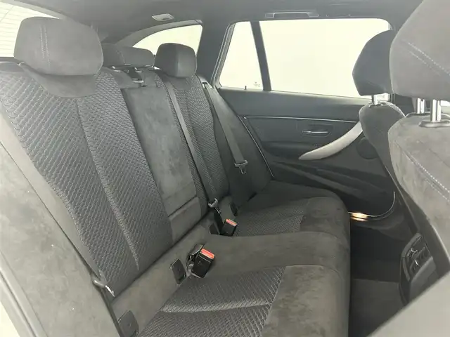 ＢＭＷ ３２０ｄ ツーリング Mスポーツ 宮城県 2017(平29)年 7.5万km パール 【DNクレーム無効】/禁煙車 /純正HDDナビ /ビルトインETC /・フルセグTV /・USB入力端子/・CD/・DVD再生機能/レーダークルーズコントロール /バックカメラ /前方ドライブレコーダー （VREC-DZ200）/純正ホイール /フロアマット /パワーシート（D＋N） /シートメモリー/スマートキー/プッシュスタート/MTモード付AT/LEDヘッドライト/フォグランプ/パドルシフト /左リアタイヤ　ブリジストン２０２３年製/右リアタイヤ　ブリジストン２０２４年製/フロントタイヤ　PZERO２０１９年製