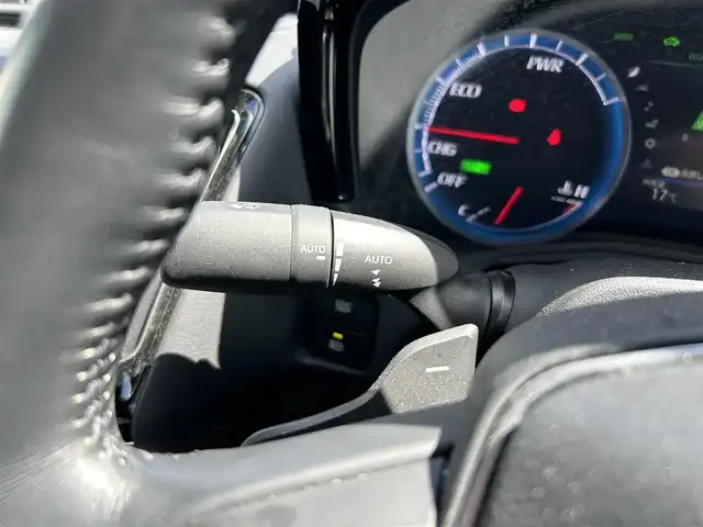 トヨタ クラウン ハイブリッド RS アドバンス 栃木県 2019(平31)年 1.9万km ホワイトパールクリスタルシャイン 衝突軽減システム/純正8型ナビ/フルセグ／CD DVD／Bluetooth/レーダークルーズコントロール/シートヒーター/バックカメラ/パワーシート/ヘッドアップディスプレイ/コーナーセンサー/社外17インチアルミホイール/ブラインドスポットモニター/LEDヘッドライト/パドルシフト/ステアリングヒーター/ドライブレコーダー/ETC2.0/ステアリングスイッチ/スマートキー/プッシュスタート