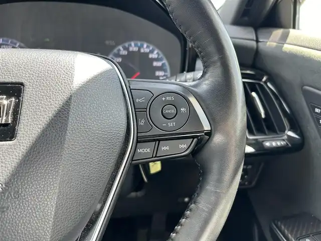 トヨタ クラウン ハイブリッド RS アドバンス 栃木県 2019(平31)年 1.9万km ホワイトパールクリスタルシャイン 衝突軽減システム/純正8型ナビ/フルセグ／CD DVD／Bluetooth/レーダークルーズコントロール/シートヒーター/バックカメラ/パワーシート/ヘッドアップディスプレイ/コーナーセンサー/社外17インチアルミホイール/ブラインドスポットモニター/LEDヘッドライト/パドルシフト/ステアリングヒーター/ドライブレコーダー/ETC2.0/ステアリングスイッチ/スマートキー/プッシュスタート