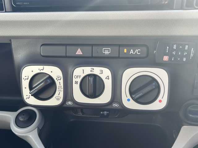 トヨタ パッソ プラスハナ Cパッケージ 石川県 2014(平26)年 3.6万km ダークレッドマイカ 社外SDナビ/フルセグテレビ/Bluetooth/バックカメラ/アイドリングストップ/スマートキー/ドアバイザー/LEDヘッドライト/ドライブレコーダー/レーダー/ビルトインETC