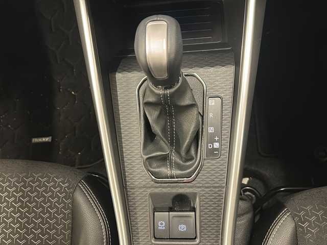 ダイハツ ロッキー プレミアム G 岐阜県 2023(令5)年 1.4万km ナチュラルベージュマイカM ４WD/寒冷地仕様/純正９型ディスプレイオーディオ/全方位モニター/AppleCarPlay/AndroidCarPlay/フルセグ視聴/ナビ連動ドライブレコーダー/スマートアシスト/レーダークルーズコントロール/車線逸脱防止/クリアランスソナー/ハーフレザーシート/前席シートヒーター/USBポート/HDMIポート/LEDヘッドライト/オートライト/電子パーキング/ブレーキホールド/プッシュスタート/スマートキー