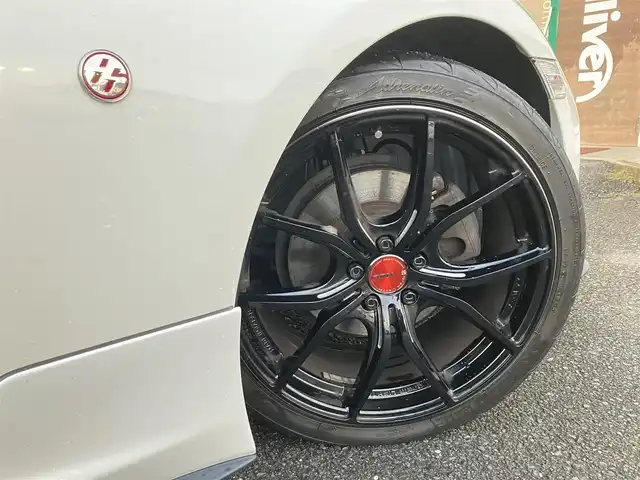 トヨタ ８６ GT リミテッド 三重県 2017(平29)年 4.9万km クリスタルホワイトパール 登録時走行距離48139km/TRDエアロF・S/TEIN車高調(ローダウン)/社外マフラー(ロッソモデロ)/社外18インチAW(レイズ)/社外テールランプ/♪純正SDナビ/ ・ワンセグ・BTオーディオ/ ・CD再生・SD/♪スマートキー/♪プッシュスタート/♪クルーズコントロール/♪ハーフレザーシート/♪前席シートヒーター /♪ドライブレコーダー/♪LEDヘッドライト/♪LEDフォグライト/♪オートライト/♪ヘッドライトレベライザー/♪革巻きステアリング/♪ステアリングスイッチ/♪フロアマット/♪スモークフィルム/♪電格ミラー/♪サイド/カーテンエアバック/純正テールランプ積み込み
