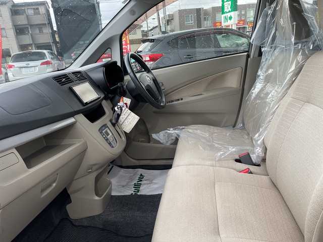 ダイハツ ムーヴ X SA 石川県 2014(平26)年 7.5万km アーバンナイトブルークリスタルメタリック 社外メモリーナビ　フルセグＴＶ　スマートキー　プッシュスタート　電動ミラー　ベンチシート　純正アルミホイール　オートエアコン　オートライト