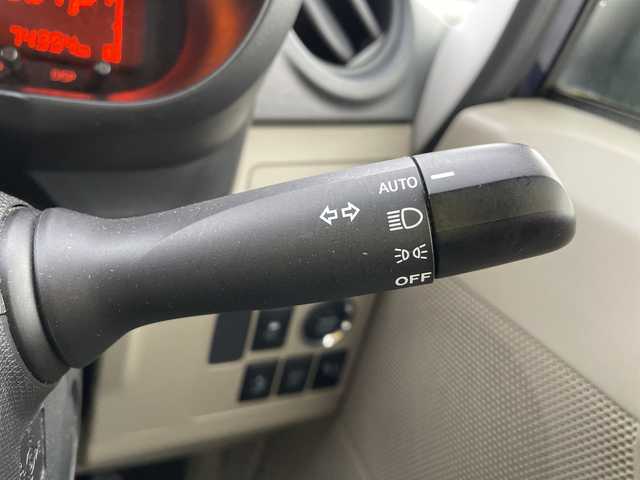 ダイハツ ムーヴ X SA 石川県 2014(平26)年 7.5万km アーバンナイトブルークリスタルメタリック 社外メモリーナビ　フルセグＴＶ　スマートキー　プッシュスタート　電動ミラー　ベンチシート　純正アルミホイール　オートエアコン　オートライト