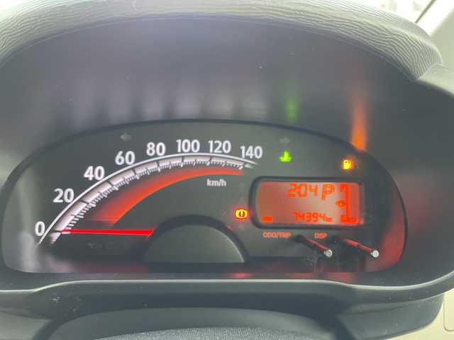 ダイハツ ムーヴ X SA 石川県 2014(平26)年 7.5万km アーバンナイトブルークリスタルメタリック 社外メモリーナビ　フルセグＴＶ　スマートキー　プッシュスタート　電動ミラー　ベンチシート　純正アルミホイール　オートエアコン　オートライト