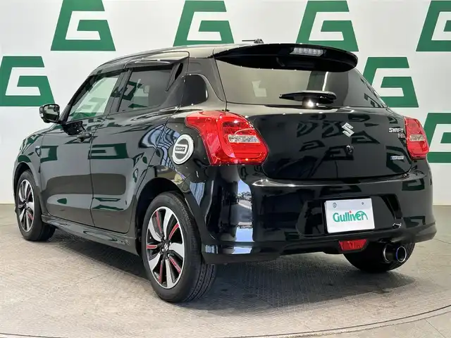 スズキ スイフト HYBRID RS 鹿児島県 2018(平30)年 8.6万km スーパーブラックパール セーフティパッケージ/デュアルセンサーブレーキ/アダプティブクルーズ/純正8インチSDナビ【CN-RZ83】/(AM.FM.Disc.フルセグTV.Bluetooth)/全方位カメラ/ETC/パドルシフト/運転席シートヒーター/ドライブレコーダー/プッシュスタート/スマートキー/オートライト(LEDヘッドライト)/柿本改マフラー/純正マフラー積込