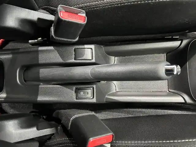スズキ スイフト HYBRID RS 鹿児島県 2018(平30)年 8.6万km スーパーブラックパール セーフティパッケージ/デュアルセンサーブレーキ/アダプティブクルーズ/純正8インチSDナビ【CN-RZ83】/(AM.FM.Disc.フルセグTV.Bluetooth)/全方位カメラ/ETC/パドルシフト/運転席シートヒーター/ドライブレコーダー/プッシュスタート/スマートキー/オートライト(LEDヘッドライト)/柿本改マフラー/純正マフラー積込