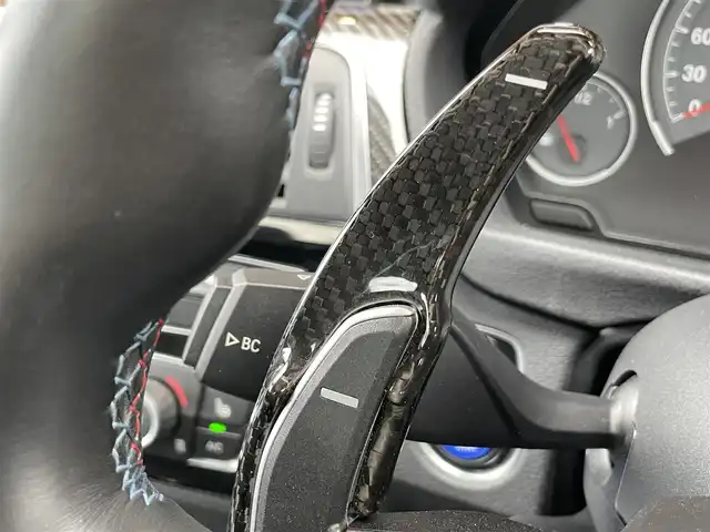 ＢＭＷ Ｍ３ セダン コンペティション 鹿児島県 2017(平29)年 4.5万km 青 禁煙車/純正ナビ/バックカメラ/前方ドライブレコーダー/3Ddesighカーボンリップスポイラー/コンペティションパッケージ/カーボンルーフ/カーボンミラーカバー/鍛造20インチホイール/ブラックキドニーグリル/サイドギル/LEDヘッドライト/パドルシフト/パワーシート/運転席メモリー付きシートヒーター/インテリジェントセーフティ/Mキャリパー
