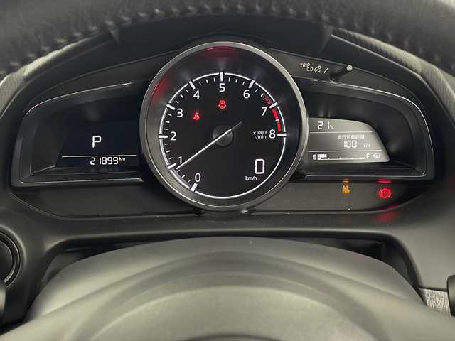 マツダ デミオ 13S ツーリング 埼玉県 2017(平29)年 2.2万km ソウルレッドクリスタルM 純正ナビ/(Bluetooth/CD/DVD/USB/AM/FM)/全方位カメラ/地デジフルセグ/前方ドライブレコーダー/ETC/ヘッドアップディスプレイ/車線逸脱警報/衝突軽減ブレーキ/クリアランスソナー/運転席・助手席シートヒーター/ドライブモードセレクト/アイドリングストップ/プッシュスタート/ステアリングリモコン/ウィンカー・電動格納ミラー/純正フロアマット/純正ドアバイザー/純正15インチアルミホイール
