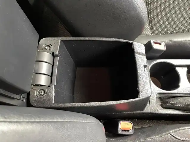 トヨタ オーリスハイブリッド 福井県 2016(平28)年 10.9万km レッドマイカメタリック モデリスタエアロ/純正ナビ/CD/DVD/フルセグTV/Bluetooth/AM/FM/バックカメラ/ETC/衝突軽減ブレーキ/サイドバイザー/前方ドライブレコーダ/オートライト/LEDヘッドライト/フォグランプ/スマートキー/純正フロアマット