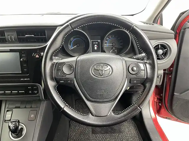 トヨタ オーリスハイブリッド 福井県 2016(平28)年 10.9万km レッドマイカメタリック モデリスタエアロ/純正ナビ/CD/DVD/フルセグTV/Bluetooth/AM/FM/バックカメラ/ETC/衝突軽減ブレーキ/サイドバイザー/前方ドライブレコーダ/オートライト/LEDヘッドライト/フォグランプ/スマートキー/純正フロアマット
