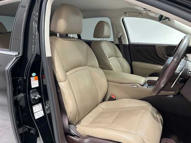 レクサス ＬＳ 500h Iパッケージ 宮城県 2018(平30)年 6.2万km ブラック Lexus Safety System＋/・プリクラッシュセーフティシステム（衝突回避支援または被害軽減）/・レーンディパーチャーアラート＆キーピングアシスト/・オートマチック＆アダプティブハイビームシステム/・レーダークルーズコントロール/ヘッドアップディスプレイ/純正12.3インチナビ/フルセグテレビ/純正ドライブレコーダー/三眼フルLEDヘッドライト/パワーバックドア/電子制御エアサス/シートヒーター/ベンチレーション/パワーシート/ステアリングヒーター/純正20インチアルミホイール/純正フロアマット/ETC/デジタルインナーミラー