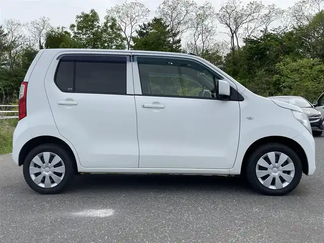 スズキ ワゴンＲ FX 青森県 2015(平27)年 7.5万km スペリアホワイト 4WD/オーディオレス/シートヒーター/ハロゲンヘッドライト/ミラーヒーター/社外フロアマット/アイドリングストップ/リモコンキー/ETC