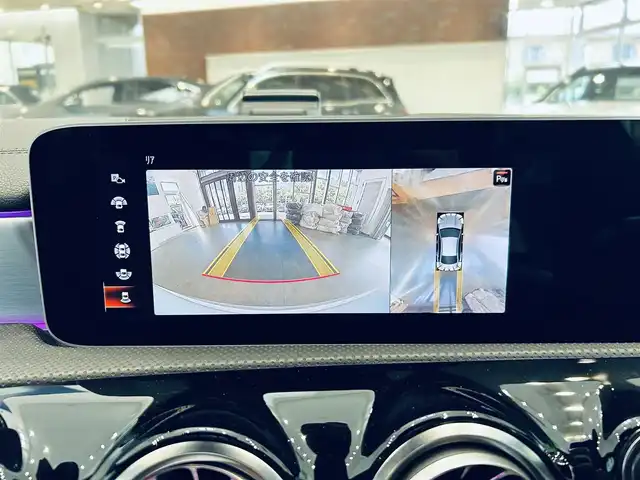 メルセデス・ベンツ ＣＬＡ２００ｄ AMGライン 大阪府 2019(令1)年 4.7万km デジタルホワイト レザーエクスクルーシブP/アドバンスドP/レーダーセーフティP/サンルーフ/HUD/ACC/赤黒革/メモリ付きパワーシート/シートヒーター/純正ナビ/ＴＶ/360度カメラ/純正18インチＡＷ/ＬＥＤヘッドライト/アンビエントライト/クリアランスソナー/ワイヤレス充電/ブラインドスポット