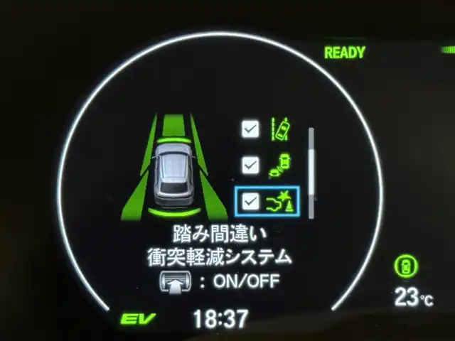 ホンダ ヴェゼル ハイブリッド e:HEV Z 群馬県 2022(令4)年 9.5万km メテオロイドグレーメタリック 安全装備/・衝突軽減ブレーキ/・踏み間違え衝突軽減システム/・ブラインドスポットモニター/・レーンキープアシスト/純正ナビ/　（AM/FM/CD/DVD/BT/USB）/フルセグTV/バックカメラ/レーダークルーズコントロール/前席シートヒーター/ステアリングヒーター/ステアリングスイッチ/ETC/ダウンヒルアシスト/電動パーキング/オートブレーキホールド/フロントデアイサ/パーキングセンサーシステム/パダルシフト/オートライト