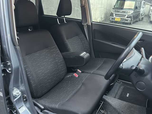 ダイハツ ムーヴ カスタム X VSスマートセレSA 愛知県 2014(平26)年 6.6万km タングステングレーM 純正ナビ/フルセグTV・Bluetooth・CD・DVD/バックカメラ/LEDヘッドライト(オートライト)/フォグランプ/スマートキー/プッシュスタート/衝突回避支援ブレーキ機能/先行車発進お知らせ機能/誤発進抑制制御機能/車両安定制御システム（VSC)/トラクションコントロール（TRC)/ETC/純正フロアマット/純正ドアバイザー/保証書/取扱説明書/記録簿（1か月、6か月、H27/9　H28/9）