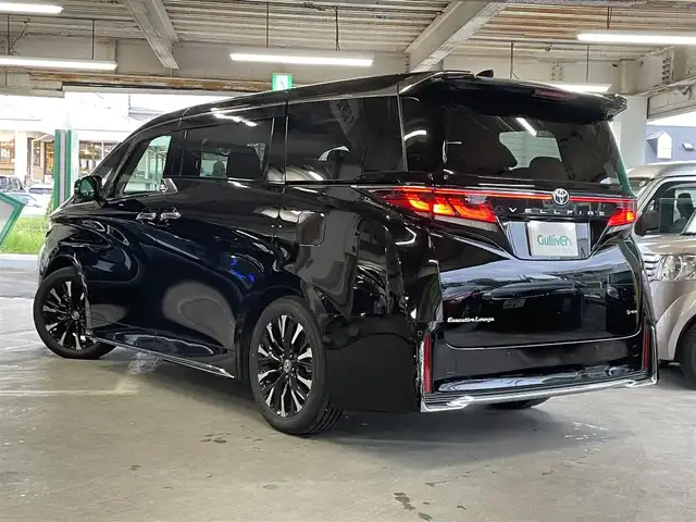 トヨタ ヴェルファイア ハイブリット エグゼクティブ ラウンジ 愛知県 2025(令7)年 0.3万km ブラック 左右独立ムーンルーフ/JBLサウンドシステム/純正ディスプレイオーディオ/・Apple car play/Android Auto/・FM/AM/Bluetooth/フルセグTV/・全方位カメラ/レザーシート/・快適温熱シート/シートベンチレーション(2列目まで)/・運転席メモリー付きパワーシート(2列目まで)/・リラクゼーションシート(2列目)/デジタルインナーミラー/純正フリップダウンモニター/置くだけ充電/ヘッドアップディスプレイ/リヤマルチオペレーションパネル/レーダークルーズコントロール/パワーバックドア/AC100Vコンセント/ユニバーサルステップ/パドルシフト/オートホールド/電動パーキングブレーキ/スマートキー×２/ToyotaSafety Sense/・PCS(プリクラッシュセーフティ)/・LDA(レーンディパーチャーアラート)/・PDA(プロアクティブドライビングアシスト)/・トヨタチームメイトアドバンストパーク