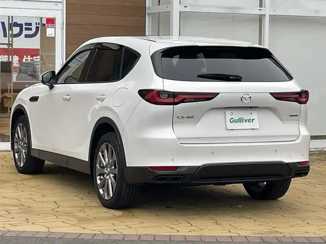 マツダ ＣＸ－６０ 25S Lパッケージ 宮崎県 2023(令5)年 3.9万km ロジウムホワイトプレミアムメタリック 純正SDナビ/BOSEプレミアムサウンド/フルセグTV/全方位カメラ/パドルシフト/追従クルーズコントロール/前席シートヒーター/前席パワーシート/D席メモリーシート/電動チルトステア/ステアリングヒーター/TCS/i-stop/コーナーセンサー/CTS/車間制御/標識連動車速/純正フロアマット/ドアバイザー/標識認識システム/BSM/車線逸脱警報/ディスタンススピードアラート/LKA/スマートブレーキサポート/前後誤発信抑制制御/ロードキープアシスト/側方危険回避アシスト/ドライバー異常時対応システム/前後ドライブレコーダー