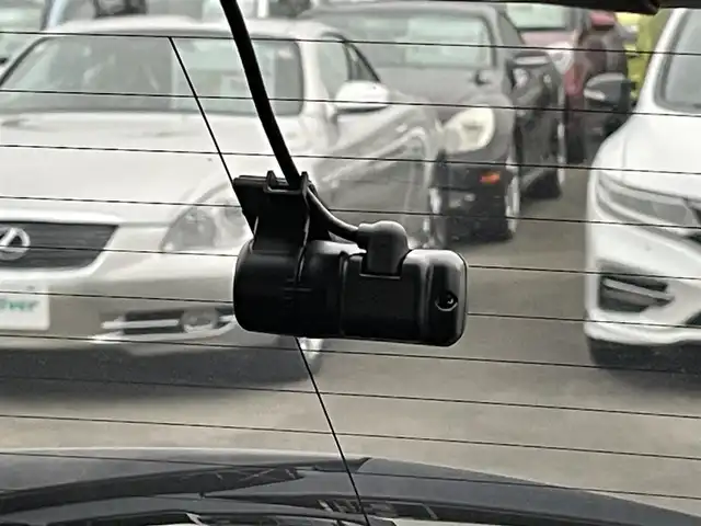 マツダ ＣＸ－６０ 25S Lパッケージ 宮崎県 2023(令5)年 3.9万km ロジウムホワイトプレミアムメタリック 純正SDナビ/BOSEプレミアムサウンド/フルセグTV/全方位カメラ/パドルシフト/追従クルーズコントロール/前席シートヒーター/前席パワーシート/D席メモリーシート/電動チルトステア/ステアリングヒーター/TCS/i-stop/コーナーセンサー/CTS/車間制御/標識連動車速/純正フロアマット/ドアバイザー/標識認識システム/BSM/車線逸脱警報/ディスタンススピードアラート/LKA/スマートブレーキサポート/前後誤発信抑制制御/ロードキープアシスト/側方危険回避アシスト/ドライバー異常時対応システム/前後ドライブレコーダー