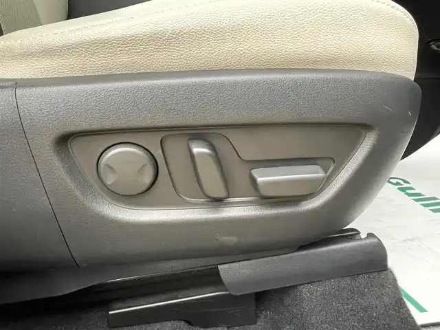 マツダ ＣＸ－６０ 25S Lパッケージ 宮崎県 2023(令5)年 3.9万km ロジウムホワイトプレミアムメタリック 純正SDナビ/BOSEプレミアムサウンド/フルセグTV/全方位カメラ/パドルシフト/追従クルーズコントロール/前席シートヒーター/前席パワーシート/D席メモリーシート/電動チルトステア/ステアリングヒーター/TCS/i-stop/コーナーセンサー/CTS/車間制御/標識連動車速/純正フロアマット/ドアバイザー/標識認識システム/BSM/車線逸脱警報/ディスタンススピードアラート/LKA/スマートブレーキサポート/前後誤発信抑制制御/ロードキープアシスト/側方危険回避アシスト/ドライバー異常時対応システム/前後ドライブレコーダー