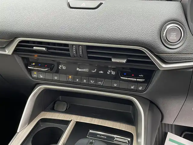 マツダ ＣＸ－６０ 25S Lパッケージ 宮崎県 2023(令5)年 3.9万km ロジウムホワイトプレミアムメタリック 純正SDナビ/BOSEプレミアムサウンド/フルセグTV/全方位カメラ/パドルシフト/追従クルーズコントロール/前席シートヒーター/前席パワーシート/D席メモリーシート/電動チルトステア/ステアリングヒーター/TCS/i-stop/コーナーセンサー/CTS/車間制御/標識連動車速/純正フロアマット/ドアバイザー/標識認識システム/BSM/車線逸脱警報/ディスタンススピードアラート/LKA/スマートブレーキサポート/前後誤発信抑制制御/ロードキープアシスト/側方危険回避アシスト/ドライバー異常時対応システム/前後ドライブレコーダー