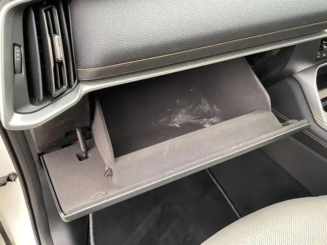 マツダ ＣＸ－６０ 25S Lパッケージ 宮崎県 2023(令5)年 3.9万km ロジウムホワイトプレミアムメタリック 純正SDナビ/BOSEプレミアムサウンド/フルセグTV/全方位カメラ/パドルシフト/追従クルーズコントロール/前席シートヒーター/前席パワーシート/D席メモリーシート/電動チルトステア/ステアリングヒーター/TCS/i-stop/コーナーセンサー/CTS/車間制御/標識連動車速/純正フロアマット/ドアバイザー/標識認識システム/BSM/車線逸脱警報/ディスタンススピードアラート/LKA/スマートブレーキサポート/前後誤発信抑制制御/ロードキープアシスト/側方危険回避アシスト/ドライバー異常時対応システム/前後ドライブレコーダー