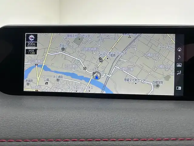 レクサス ＵＸ 250h Fスポーツ 兵庫県 2020(令2)年 7.6万km ホワイトノーヴァガラスフレーク ・純正メモリナビ/（BT・CD・DVD・フルセグTV）　/・レーンアシスト　/・PCS　/・BSM　/・PKSA　/・RCTA　/前後コーナーセンサー　/・前後ドライブレコーダー　/・バックカメラ　/・パワーバックドア　/・追従式クルーズコントロール　/・リバース連動ミラー/・パドルシフト/・メモリ付きパワシート/・シートヒーター/・ハンドルヒーター/・レザーシート/・オートホールド/・純正18インチAW/・オートハイビーム/・ＬＥＤヘッドライト/・LEDフォグランプ
