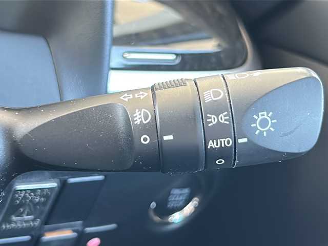 トヨタ ヴェルファイア Z 京都府 2016(平28)年 7.5万km ブラック 純正SDナビ/フルセグTV/Bluetooth Audio/CD/DVD/バックカメラ/両側パワースライドドア/レーダー探知機/AUTO SECURITY SYSTEM/2列目オットマン/ステアリングスイッチ/電動パーキングブレーキ/電格ウィンカーミラー/オートリトラクタブルミラー/プッシュスタート/オールオートパワーウィンドウ/純正フロアマット/純正/保証書/取扱説明書/ナビ取扱説明書