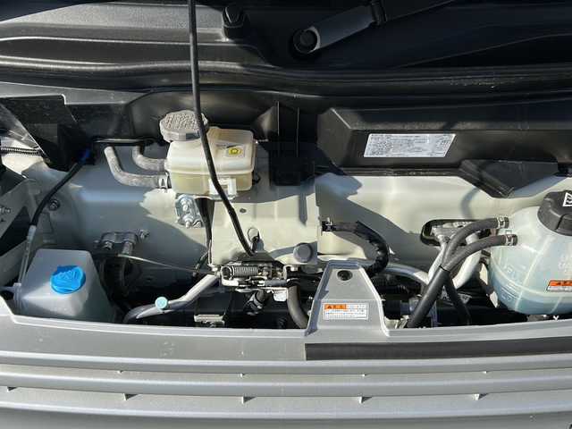 スズキ エブリイ PC 千葉県 2023(令5)年 1.5万km シルキーシルバーメタリック 4WD/社外ナビ/CD/DVD/Bluetooth/フルセグTV/バックカメラ/ETC/ドライブレコーダー/衝突被害軽減ブレーキ/オートハイビーム/リモコンキー/スペアキー(板)/純正フロアマット