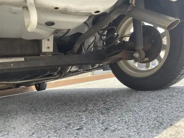 ダイハツ ミラ イース L SA 滋賀県 2015(平27)年 5.7万km パールホワイトⅢ ガソリン/2WD(FF)/CVT/純正カーオーディオ/(FM/AM/CD/AUX)/前ドライブレコーダー/積込夏タイヤ(キャップホイール付き)/プリクラッシュブレーキアシスト	/踏み間違い防止アシスト	/ハロゲンライト/ヘッドライトライトレベリング/マニュアルエアコン/リモコンキー/社外フロアマット/ドアバイザー/社外スマホホルダー/パワーウィンドウ/パワーステアリング