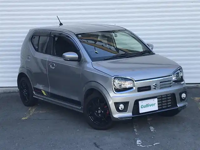 スズキ アルト ワークス 和歌山県 2021(令3)年 1.1万km スチールシルバーM 登録時走行距離10796KM/ワンオーナー/純正オプションナビ（CN-RZ765W)/ CD/DVD/USB/Bluetooth/TV/バックカメラ/セーフティサポート/・デュアルカメラブレーキサポート/・誤発進抑制機能/・後方誤発進抑制機能/・ふらつき警報機能/・ハイビームアシスト/アイドリングストップ/純正フロアマット/ドアバイザー/スペアキー/新車時保証書/取扱説明書